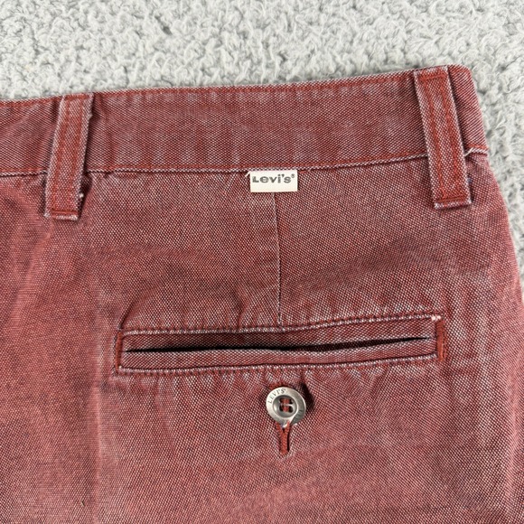 Levi's Shorts Mens 31 Red Garment Dyed Casual Chino Flat Front Cotton Zip Fly - Picture 4 of 10